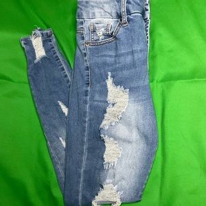 Rue 21 Curvy Skinny Jeans Size 6